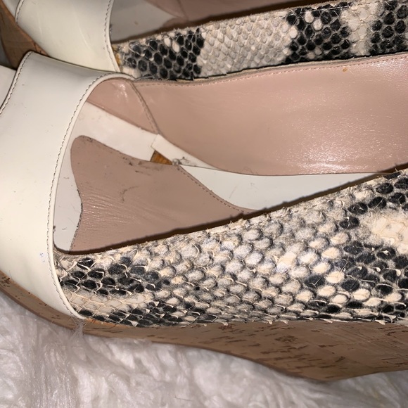 Gorgeous Fendi Wedges size 39 - Picture 5 of 7